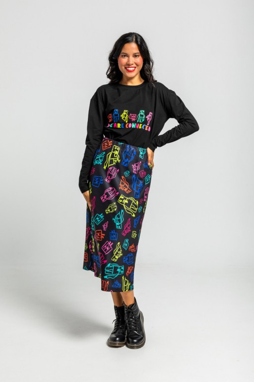 ¡ ÚLTIMA ! CAMISETA OVERSIZE WE ARE CONNECTED