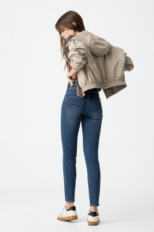 ¡ ÚLTIMO ! JEANS  DOUBLE COMFORT