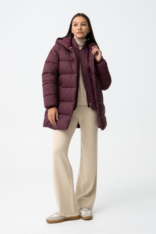 ¡ ÚLTIMA ! PLUMAS VINO