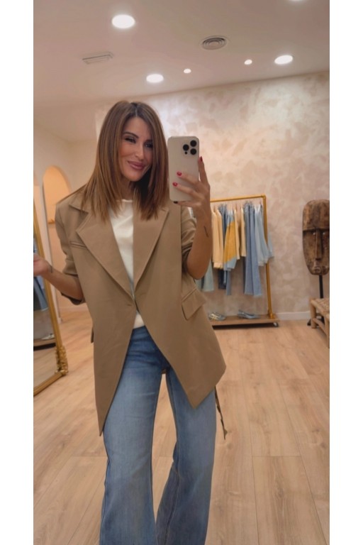 ¡ REPOSICIÓN  ! BLAZER KENDALL